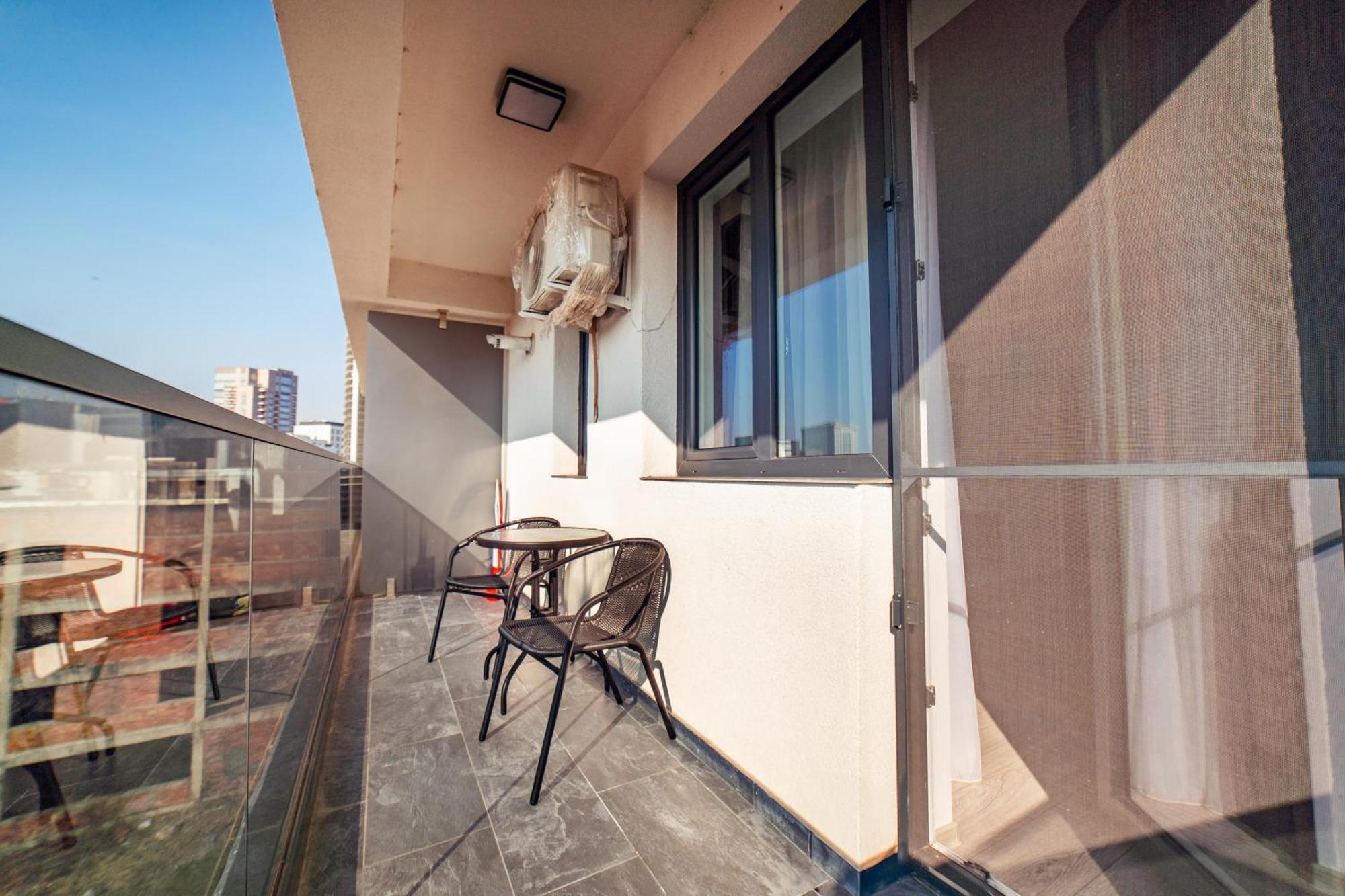 Cozy Apartments At Q Residence - Palas Mall Iasi Exterior photo