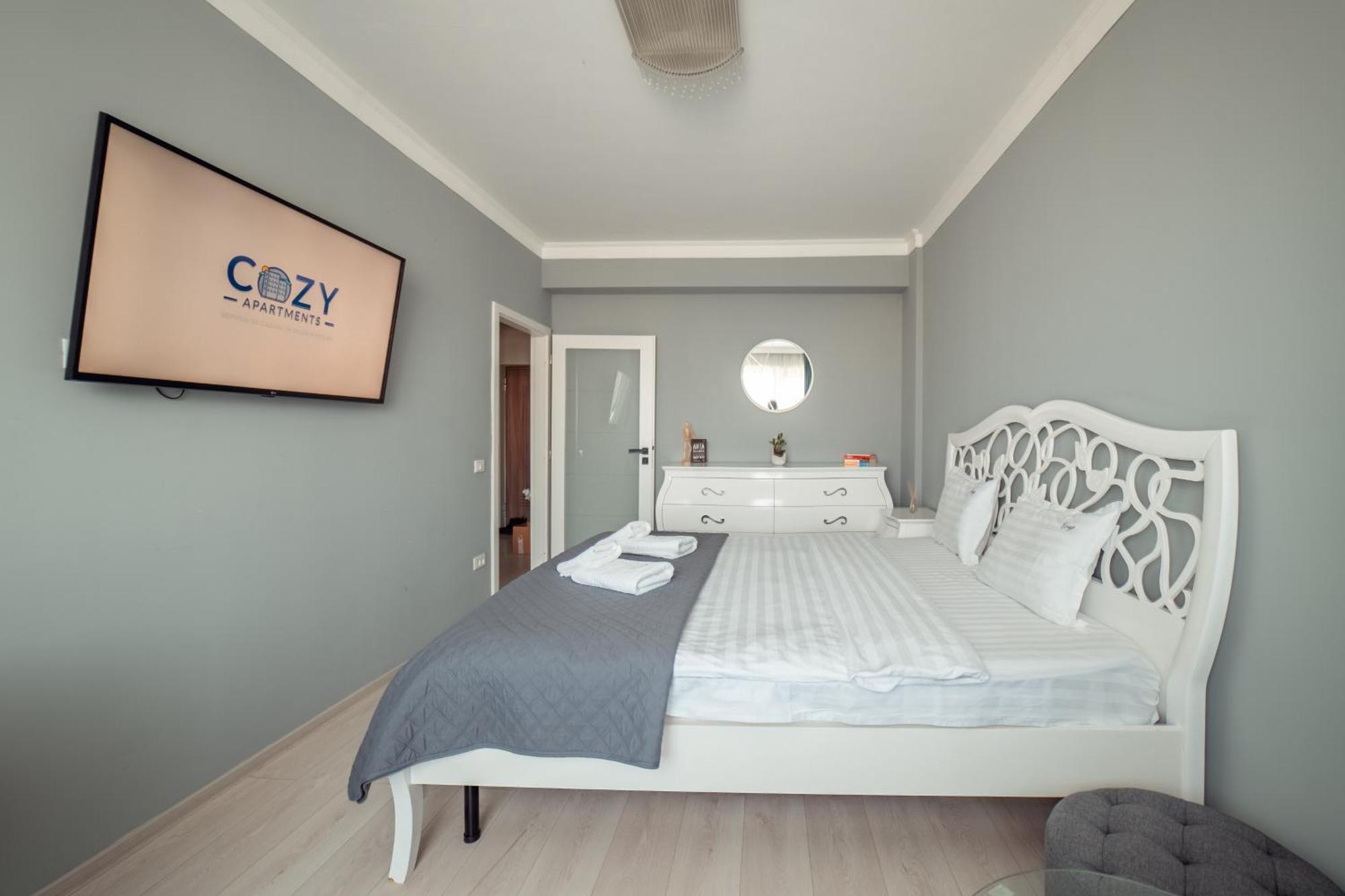 Cozy Apartments At Q Residence - Palas Mall Iasi Exterior photo